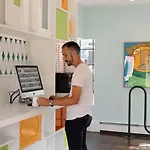 Hotel Garrett 